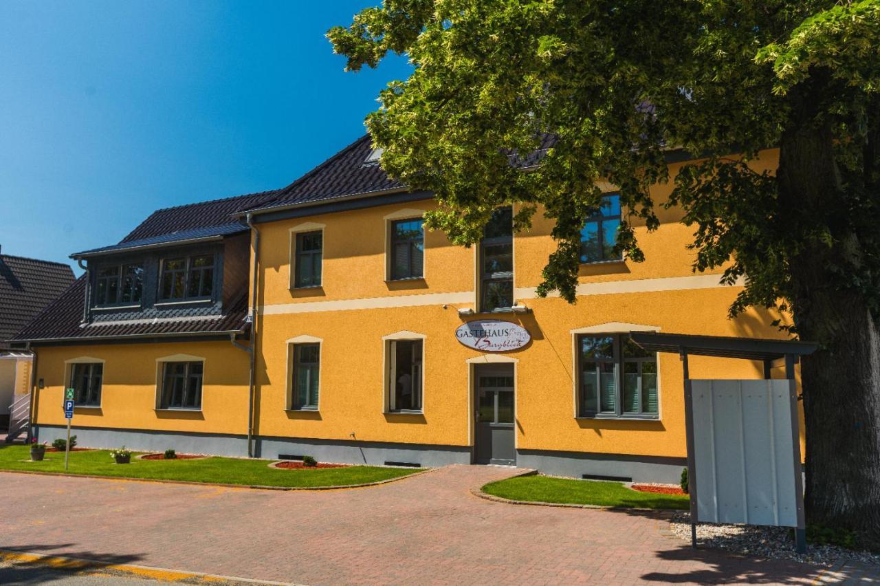 Gaestehaus Burgblick Neustadt-Glewe Exterior photo